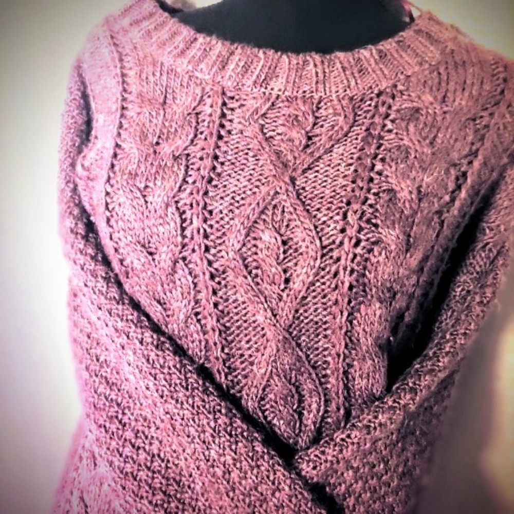 between me & you Cable Knit Fisherman Sweater M